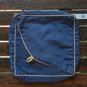 Vintage "Phantom hosiery" bag